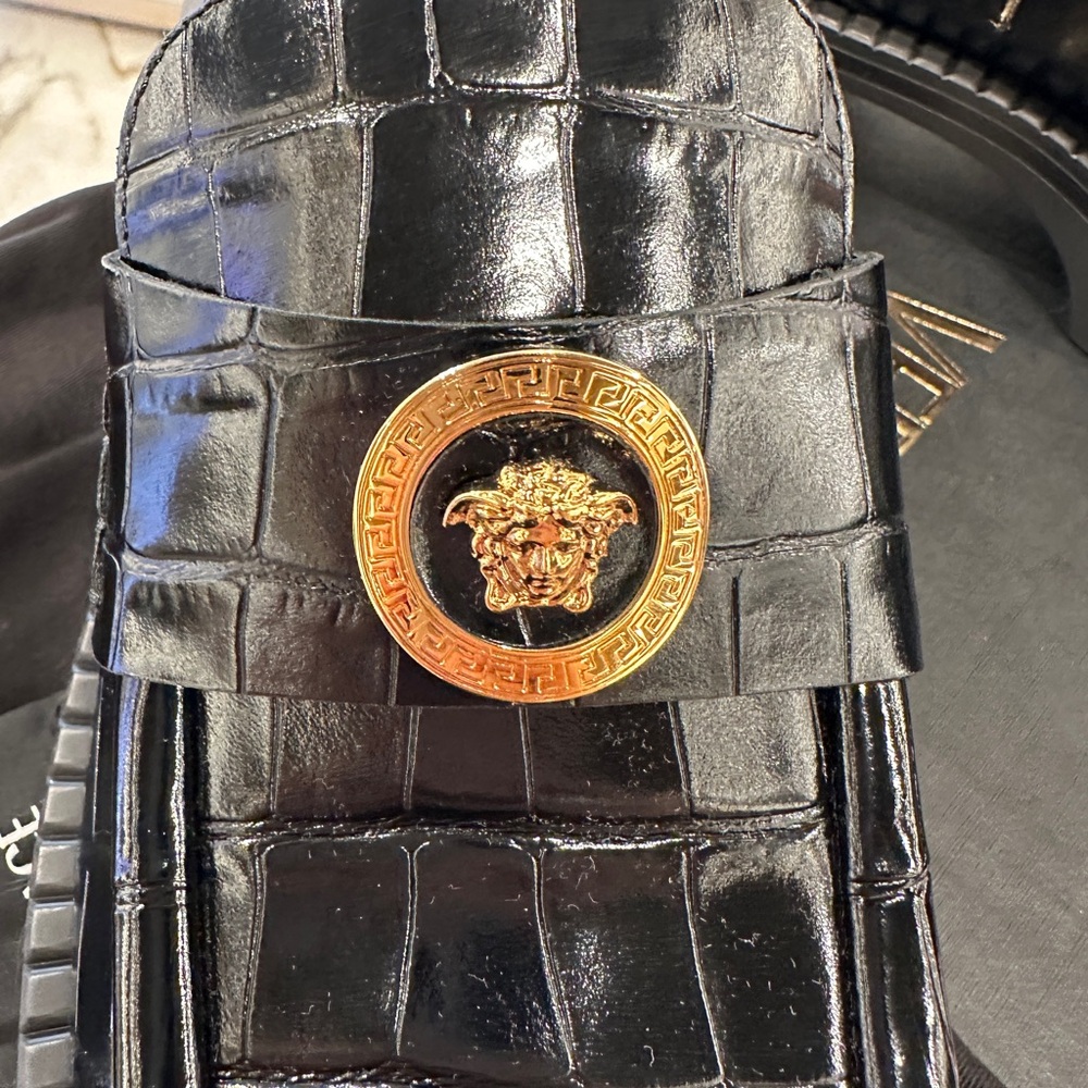 Versace Medusa croc print leather black womens loafer - Picture 5 of 6